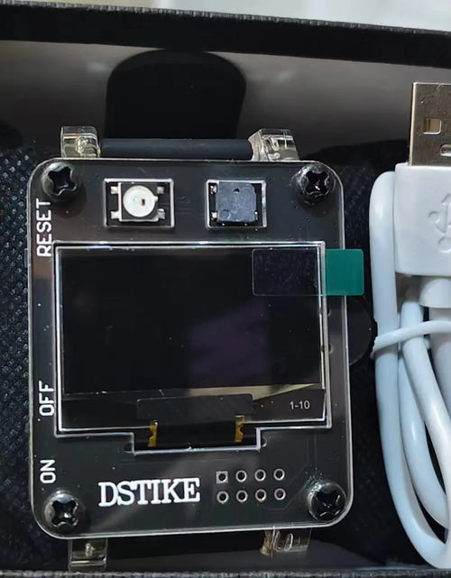 Load image into Gallery viewer, DSTIKE Watch SE  Deauther &amp; Bad USB Watch Amazing Deauther ESP8266
